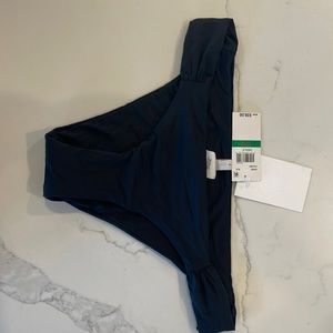 Becca bikini bottoms size large NWT